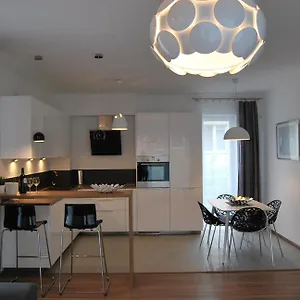  Apartmán Magnolia Centrum - Free Parking